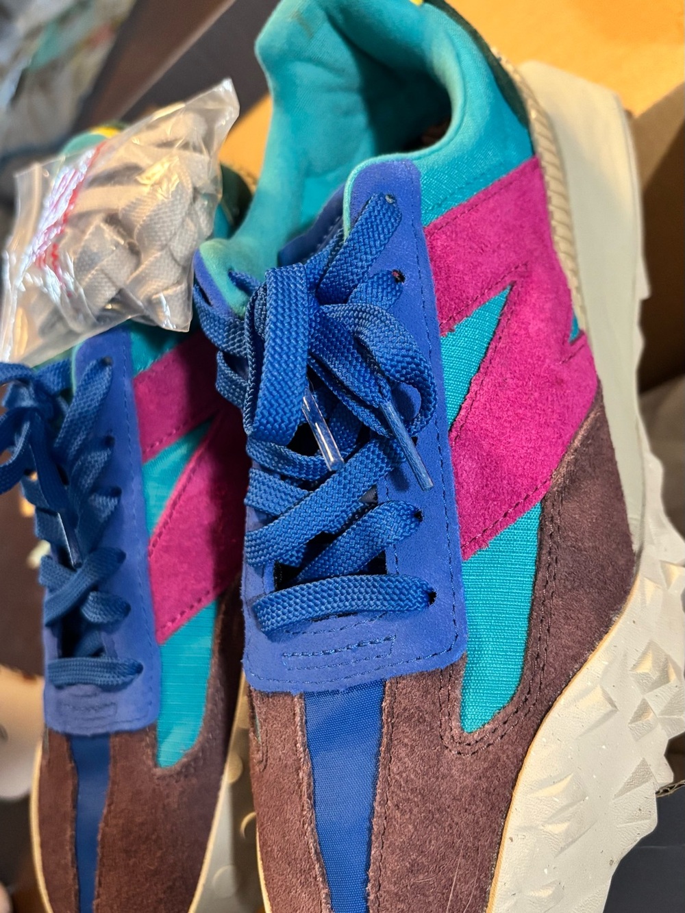 New Balance Teal, Magenta & Royal Blue Retro Runner